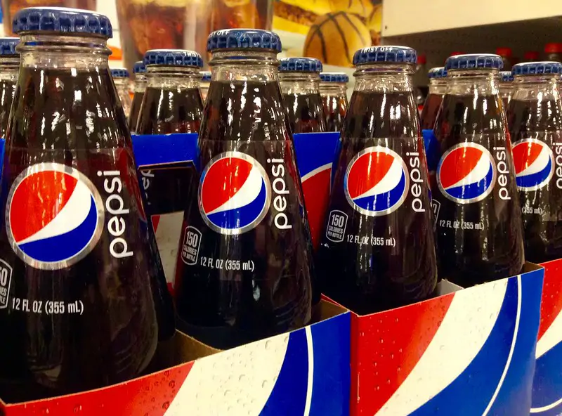 История Pepsi: от «Напитка Брэда» до общеизвестного товарного знака в России