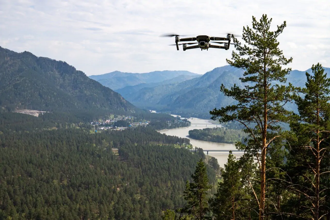 В России запатентовали дрон с усовершенствованной конструкцией для мониторинга состояния окружающей среды