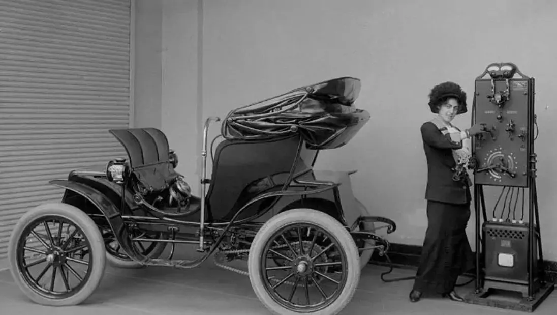 Электромобиль: новая жизнь старой идеи