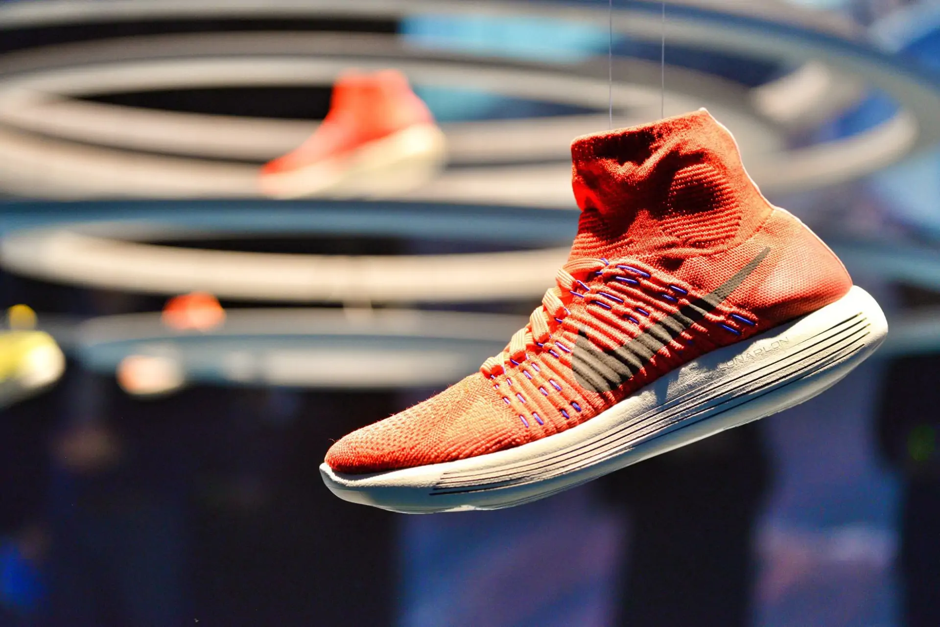 Nike против Adidas и новый иск к Apple: дайджест новостей в сфере ИС