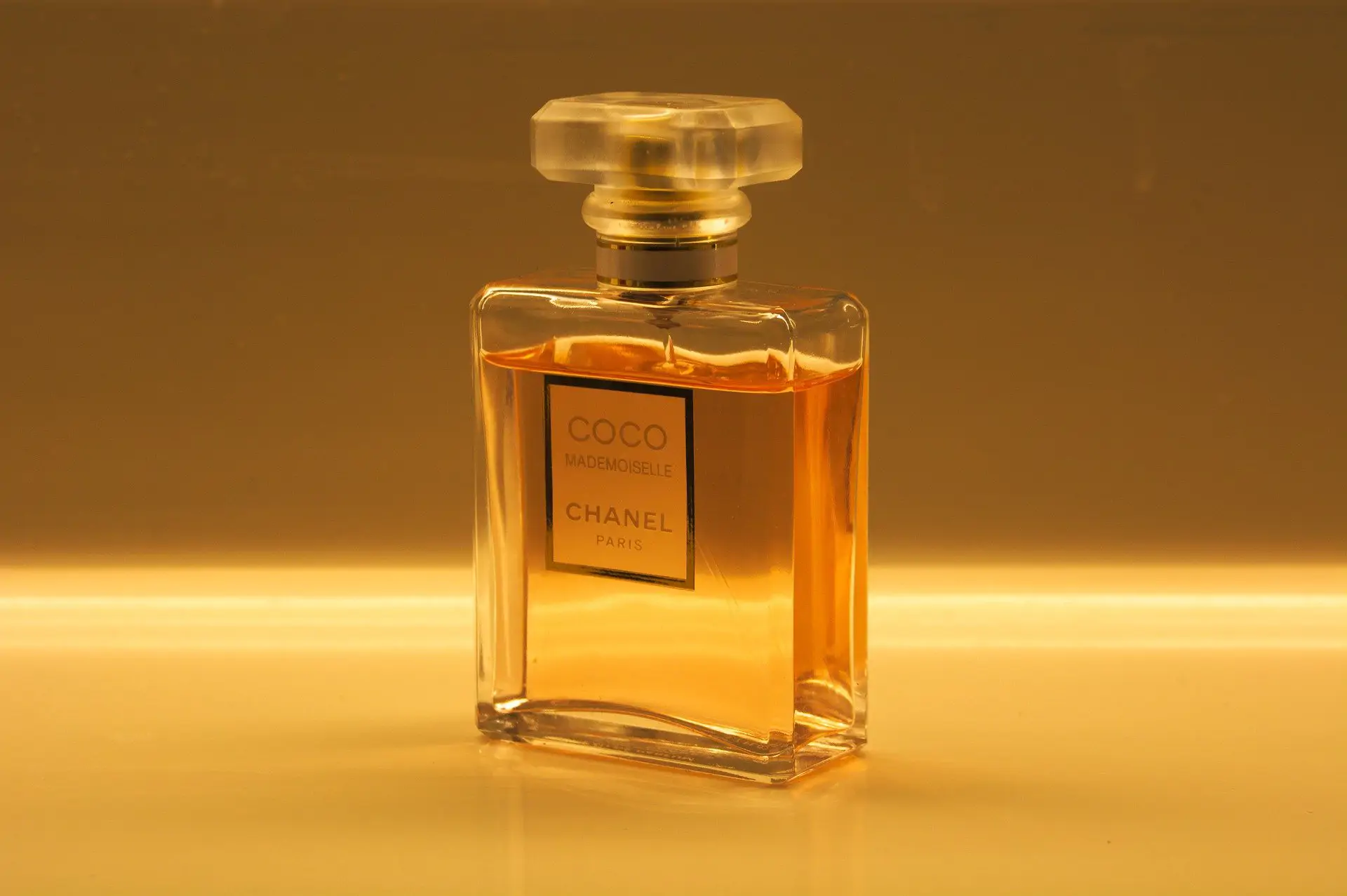 Правообладатели брендов Dior, Chanel и Kenzo отсудили у предпринимательницы 200 тысяч рублей