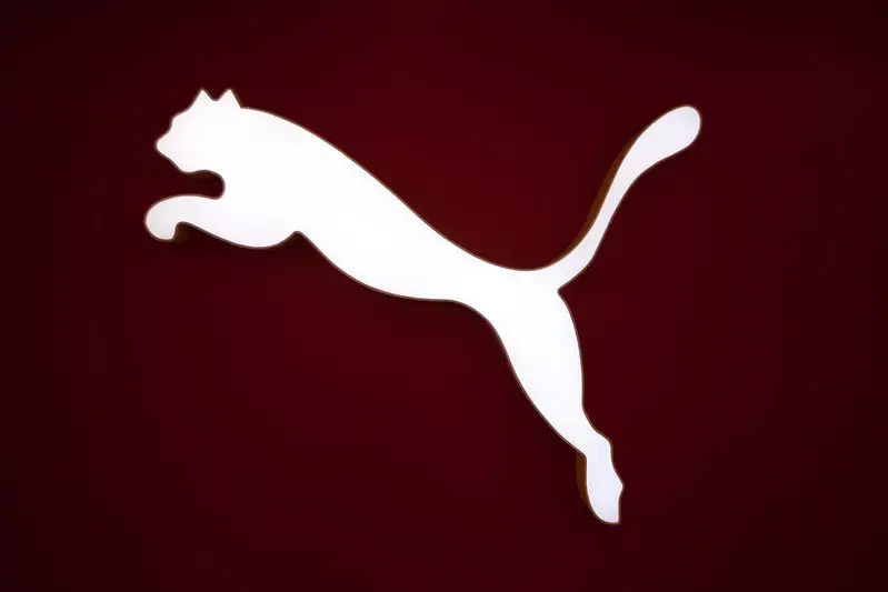 Puma и художник Кристоф Робертс уладили споры о товарном знаке