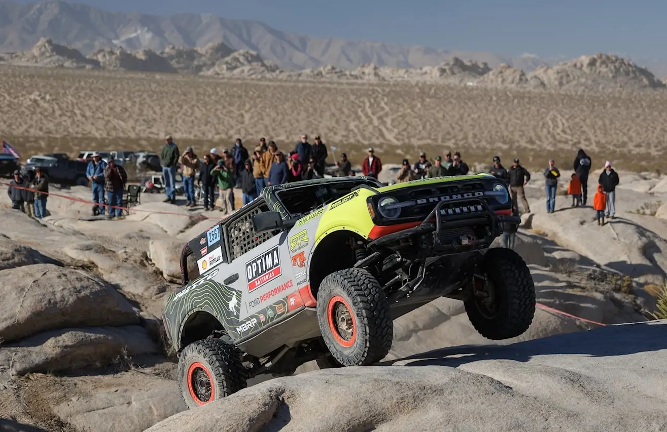 Ford патентует управление внедорожником стоя