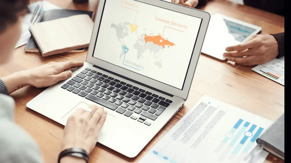 Право на код: как защитить права компании от возможных претензий создателя софта